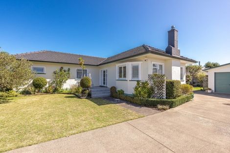 Photo of property in 98 Alma Road, Gonville, Whanganui, 4501