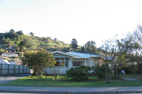 Photo of property in 38 Bowenvale Avenue, Cashmere, Christchurch, 8022