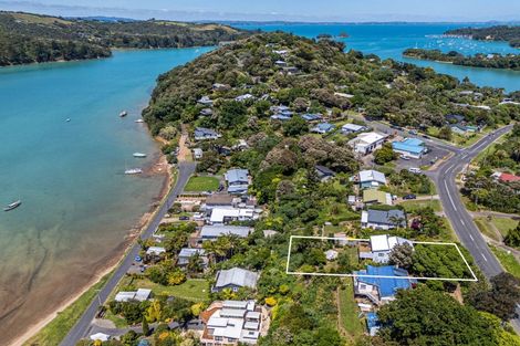 Photo of property in 29 Ostend Road, Ostend, Waiheke Island, 1081