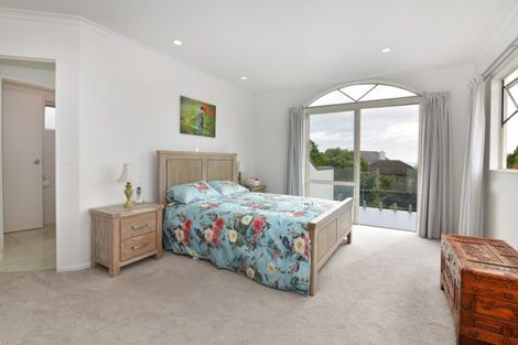 Photo of property in 174 Vipond Road, Stanmore Bay, Whangaparaoa, 0932
