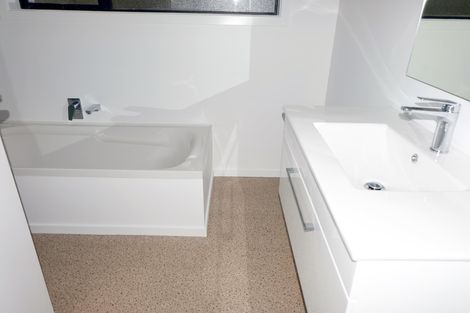 Photo of property in 11d Kingslea Street, Holmes Hill, Oamaru, 9401