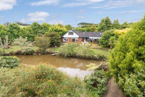 Photo of property in 165 Valley Road, Waimauku, 0881