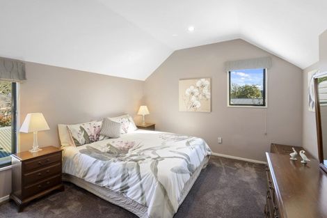 Photo of property in 147a Hamilton Avenue, Ilam, Christchurch, 8041