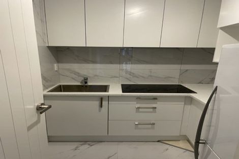 Photo of property in 66a West Harbour Drive, West Harbour, Auckland, 0618