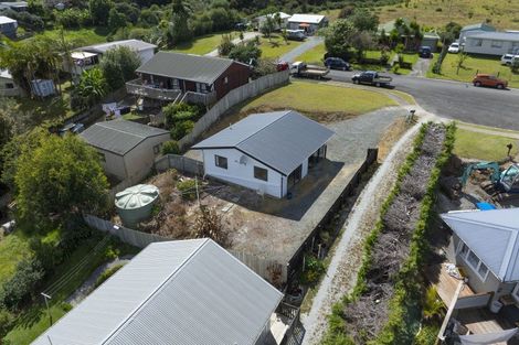 Photo of property in 41 Paradise Road, Coopers Beach, 0420