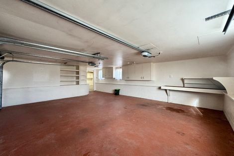 Photo of property in 107 Bleakhouse Road, Mellons Bay, Auckland, 2014