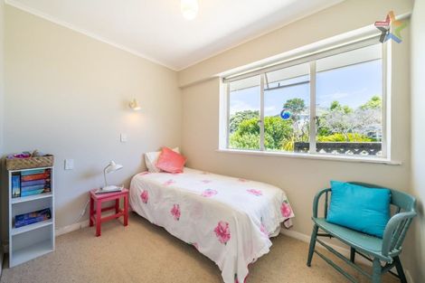 Photo of property in 101 Pomare Road, Tirohanga, Lower Hutt, 5010