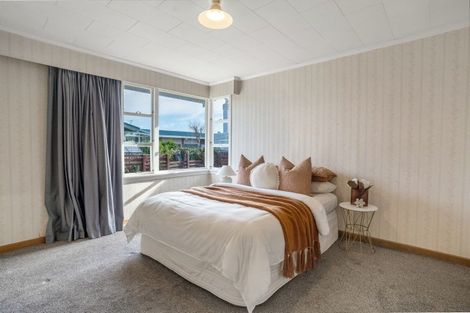 Photo of property in 326 Great North Road, Winton, 9720