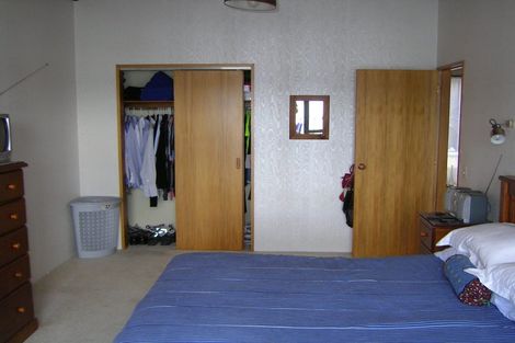 Photo of property in 1/2 Gill Road, Lowry Bay, Lower Hutt, 5013