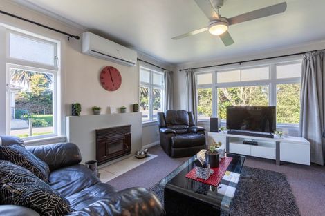 Photo of property in 357 High Street, Dannevirke, 4930