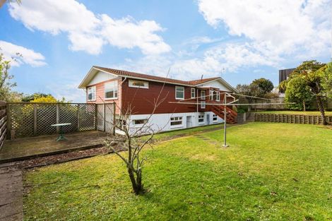 Photo of property in 1 Bede Grove, Tawa, Wellington, 5028