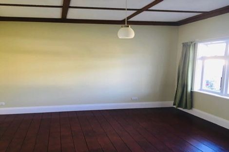Photo of property in 14 Russell Street, Otane, 4202