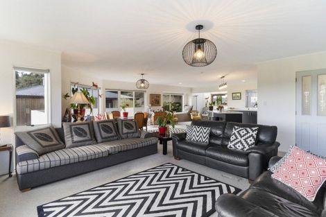 Photo of property in 5 Cynthia Place, Bellevue, Tauranga, 3110