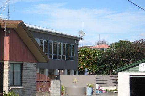 Photo of property in 44 Ngatai Road, Otumoetai, Tauranga, 3110