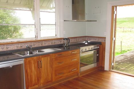 Photo of property in 2087 State Highway 2, Mount Bruce, Masterton, 5881