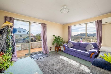 Photo of property in 12 Hillview Road, Birdlings Flat, Little River, 7591