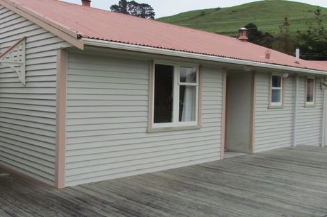 Photo of property in 2087 State Highway 2, Mount Bruce, Masterton, 5881