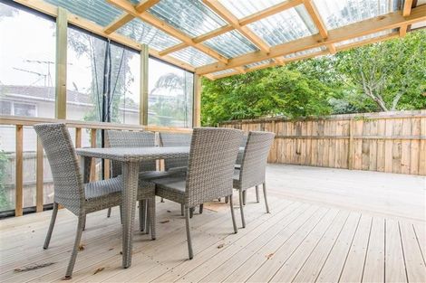 Photo of property in 4 Regatta Road, Torbay, Auckland, 0630