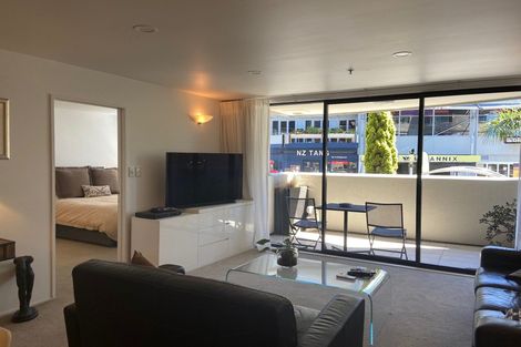 Photo of property in Mon Desir Apartments, 5/175a Hurstmere Road, Takapuna, Auckland, 0622