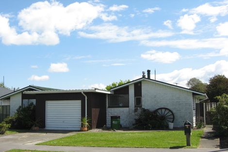 Photo of property in 8 Coates Place, Rangiora, 7400