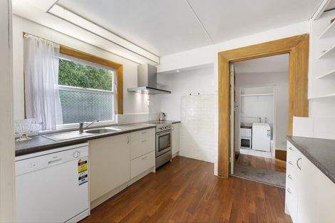 Photo of property in 18 Chaytor Street, West End, Palmerston North, 4410