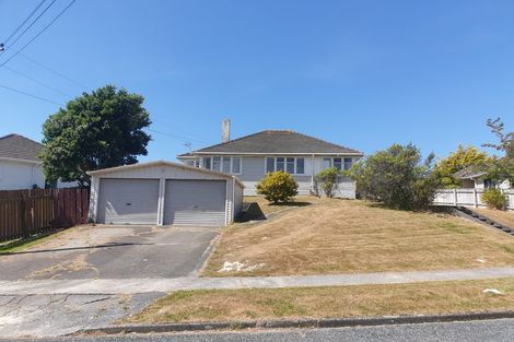Photo of property in 5 Stevens Crescent, Ranui, Porirua, 5024