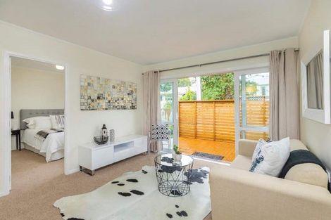 Photo of property in 1/62 Woodside Road, Mount Eden, Auckland, 1024