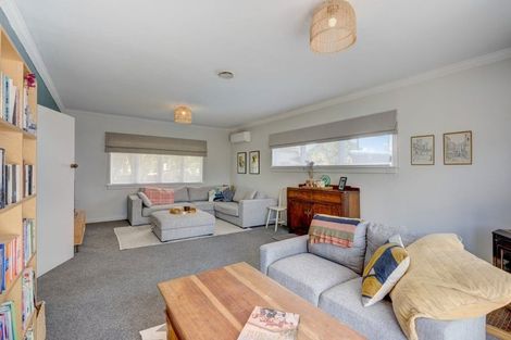 Photo of property in 16 Cairnfield Road, Kensington, Whangarei, 0112