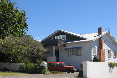 Photo of property in 2/3 Pierce Road, Milford, Auckland, 0620