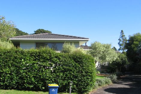 Photo of property in 45 Onedin Place, Titirangi, Auckland, 0604
