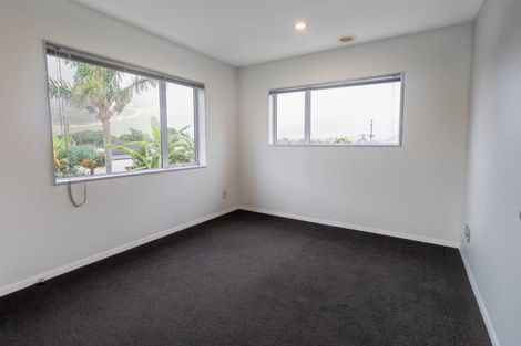 Photo of property in 140s Hepburn Road, Glendene, Auckland, 0602