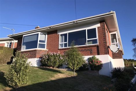 Photo of property in 17 Scotland Terrace, Green Island, Dunedin, 9018
