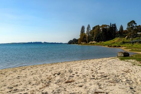 Photo of property in 23a Pahoia Beach Road, Whakamarama, 3172