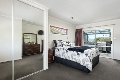 Photo of property in 14 Beach Road, Waikawa, Picton, 7220