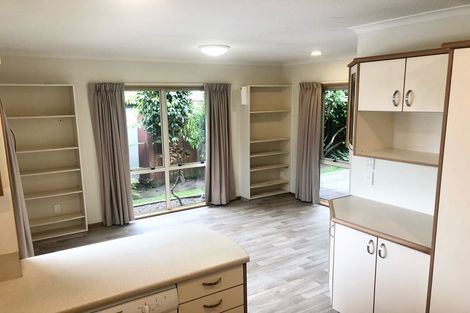 Photo of property in 47 Blue Gum Place, New Brighton, Christchurch, 8083