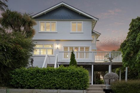 Photo of property in 7 Hackthorne Road, Cashmere, Christchurch, 8022