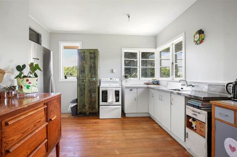 Photo of property in 70 Thames Road, Paeroa, 3600