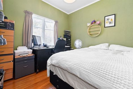 Photo of property in 14 Alison Street, Hamilton Lake, Hamilton, 3204