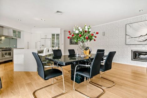 Photo of property in 7 Burgundy Park Avenue, Henderson, Auckland, 0612