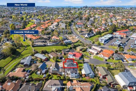 Photo of property in 18a Dana Place, Somerville, Auckland, 2014