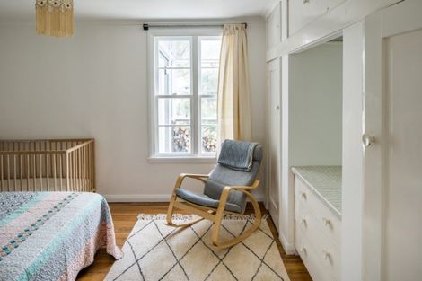 Photo of property in 8 Gordon Road, Plimmerton, Porirua, 5026