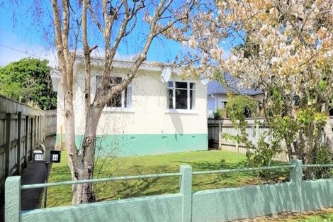 Photo of property in 44 Duncan Street, Tawa, Wellington, 5028