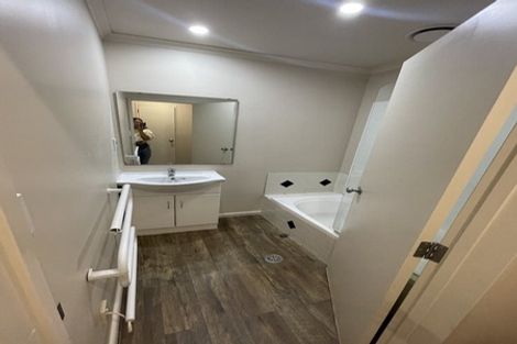 Photo of property in 46 Chapel Road, Flat Bush, Auckland, 2019