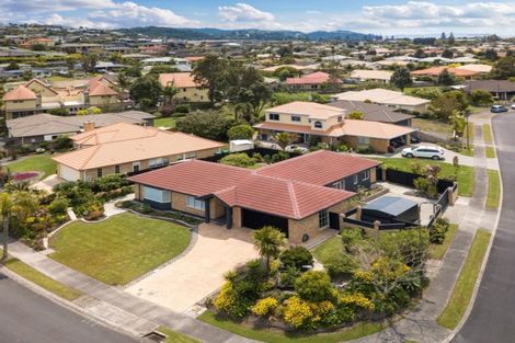 Photo of property in 26 Judd Place, Orewa, 0931