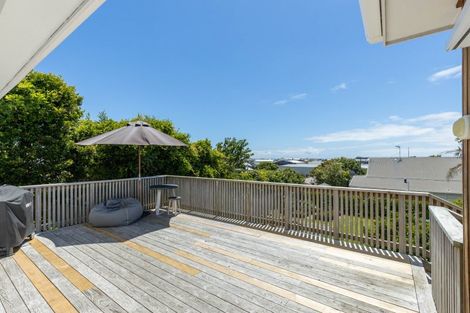 Photo of property in 125 Pendarves Street, New Plymouth, 4312