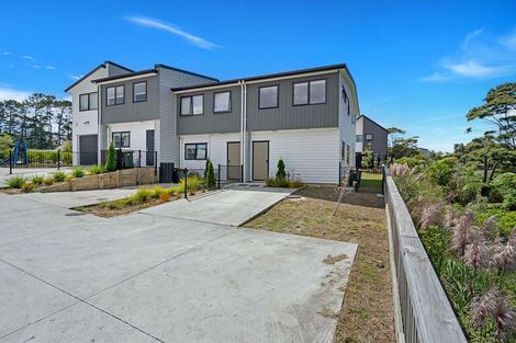 Photo of property in 26 Kaimai Avenue, Massey, Auckland, 0614