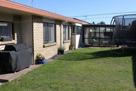 Photo of property in 69b Gloucester Road, Mount Maunganui, 3116