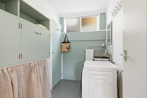 Photo of property in 69a Cashmere Avenue, Khandallah, Wellington, 6035