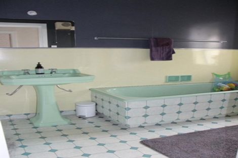 Photo of property in 37 Sefton Street, Seaview, Timaru, 7910