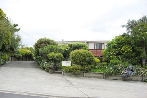 Photo of property in 15b Roberts Road, Matakatia, Whangaparaoa, 0930